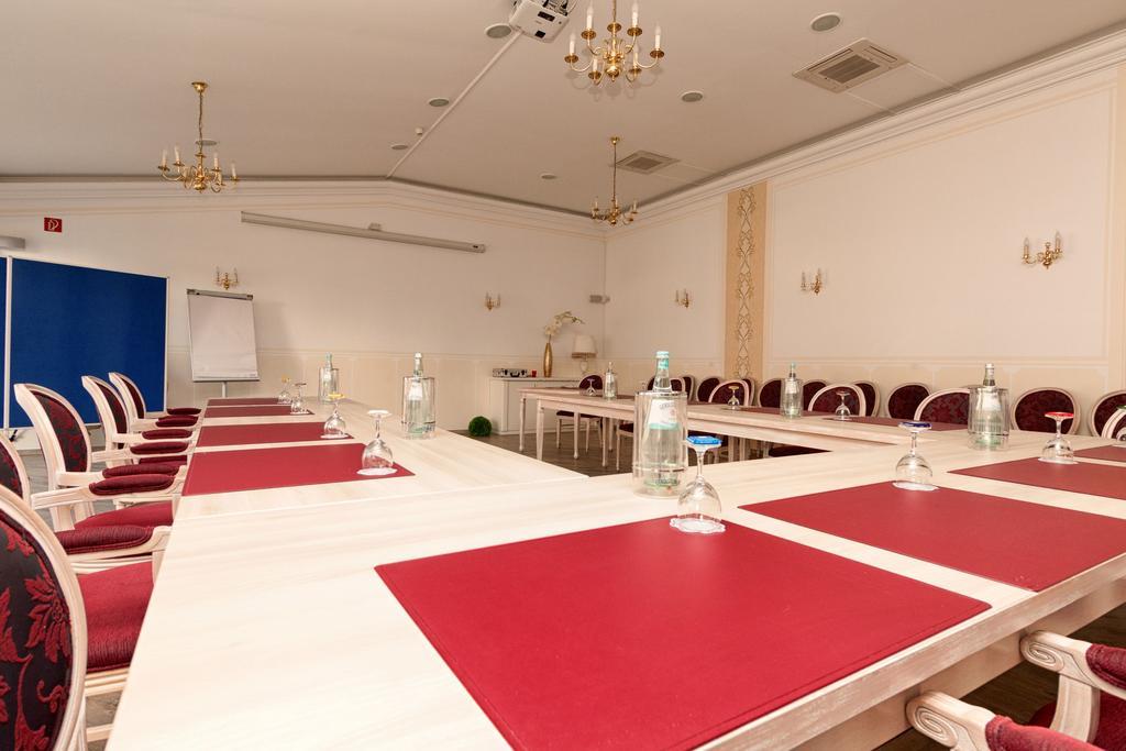 Hotel Fuerstenberger Hof ซานเทน ภายนอก รูปภาพ